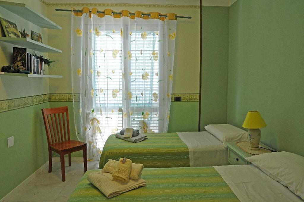 Bed and Breakfast Oasi Del Relax à Civitavecchia Chambre photo